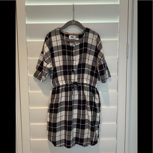 Old Navy Black and White Plaid Flannel Dress